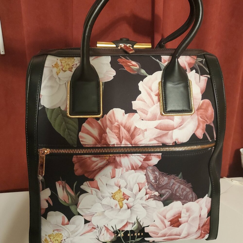 Ted Baker, juliia, carryon